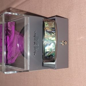 Bangle bracelet shell